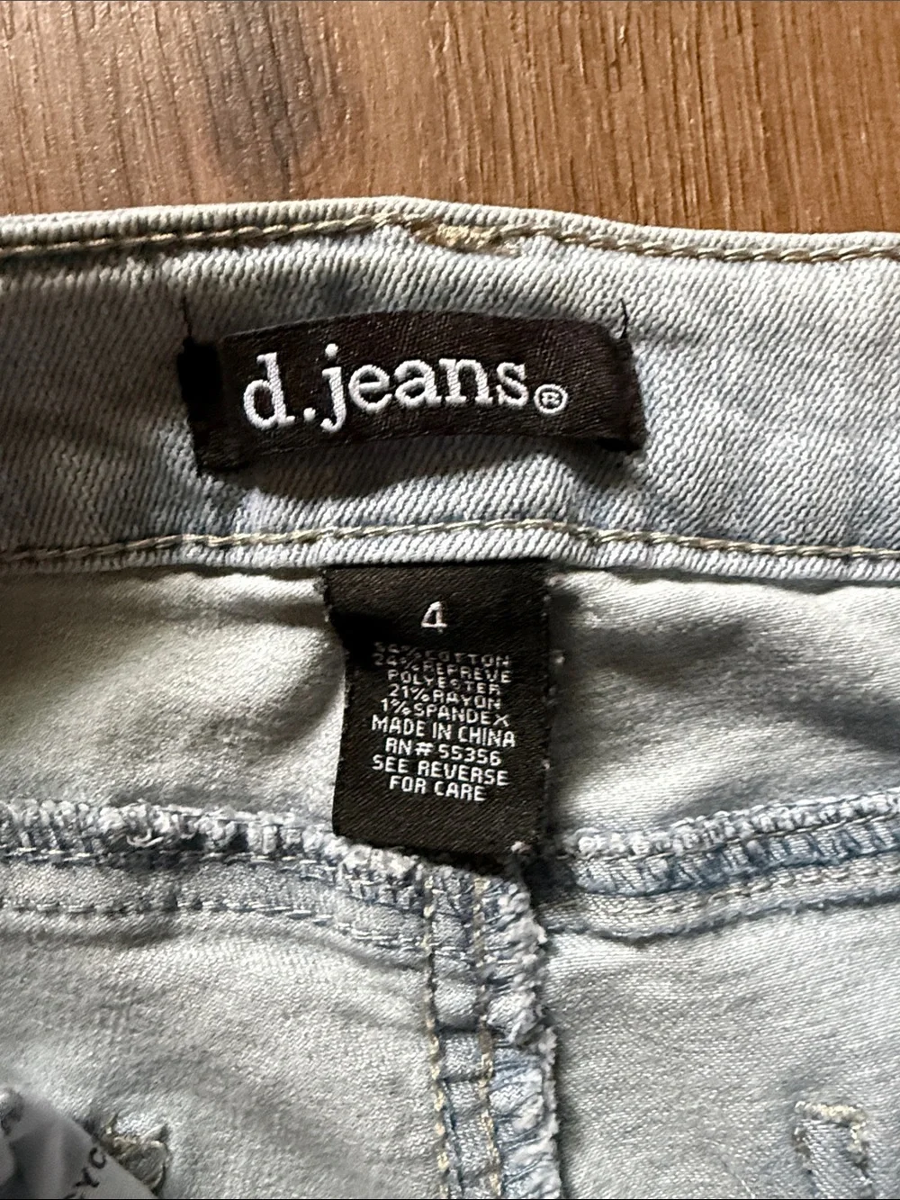 d. jeans Light Blue Skinny Jeans with Distressed Knees